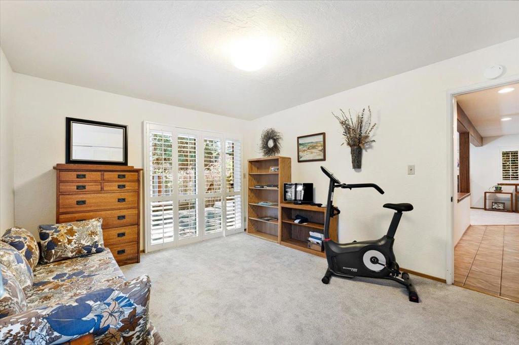 412 Sumner Avenue Property Photo 31