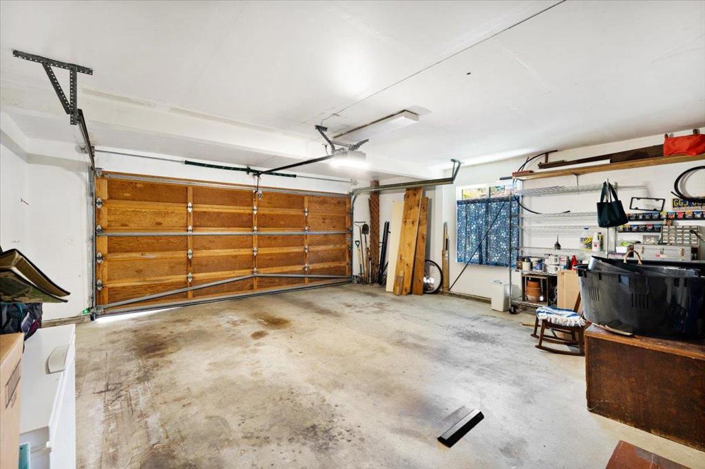 412 Sumner Avenue Property Photo 32