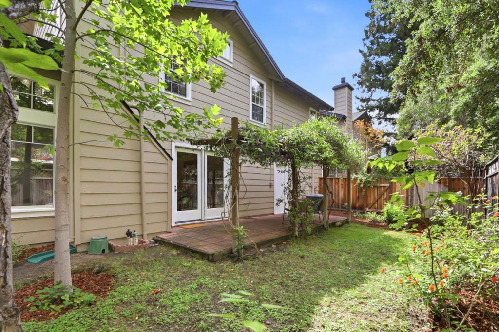 172 Ada Avenue 10 Property Photo 18