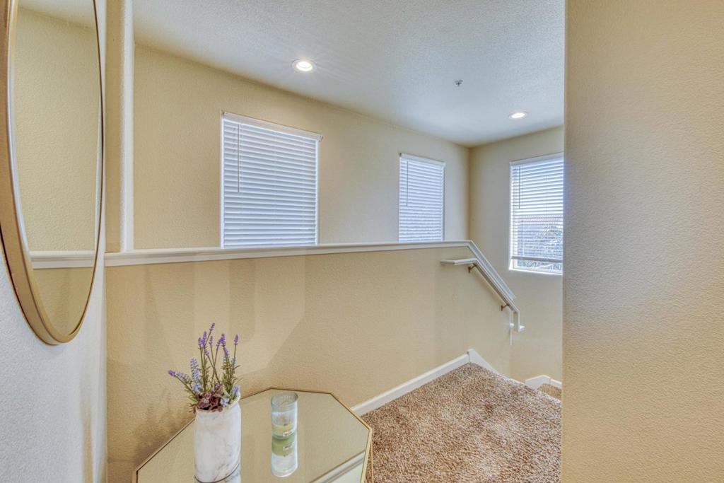 1264 Sycamore Street Property Photo 17
