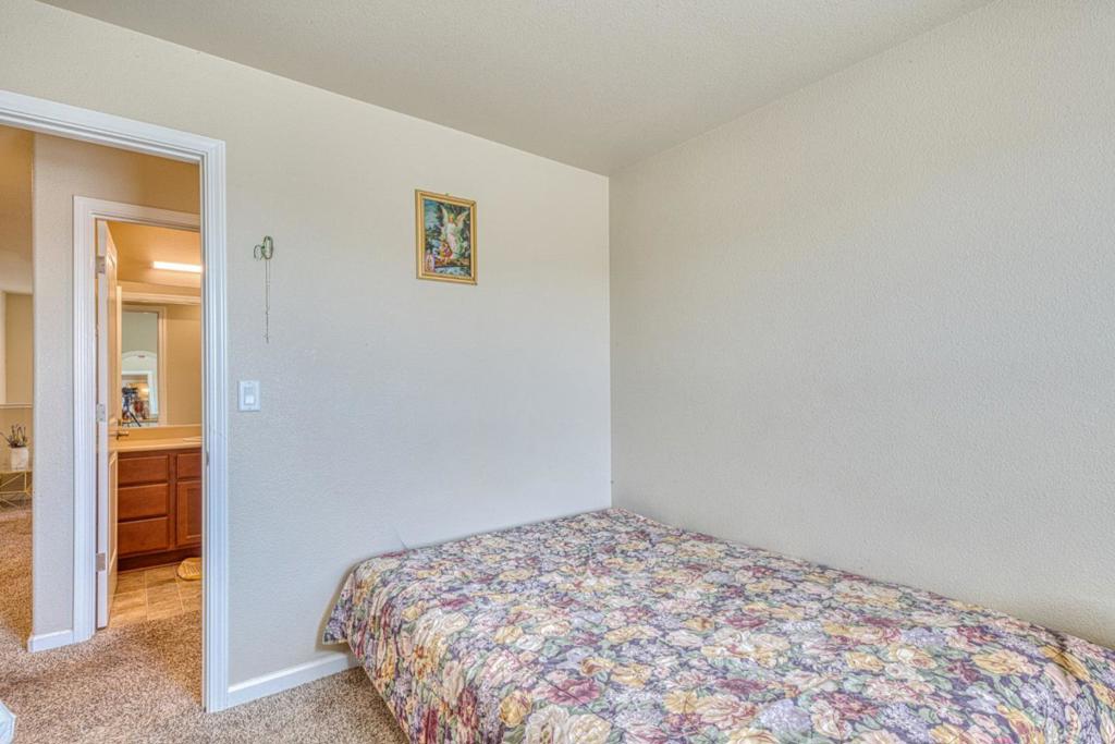 1264 Sycamore Street Property Photo 27