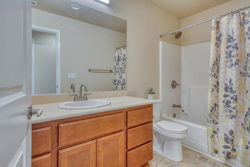 1264 Sycamore Street Property Photo 29