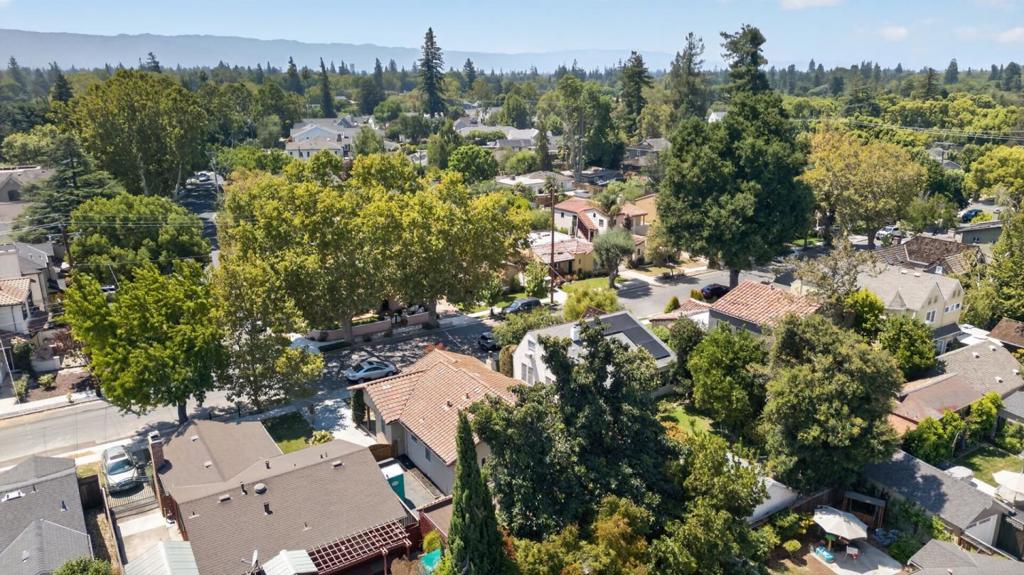 1748 Glen Una Avenue Property Photo 35