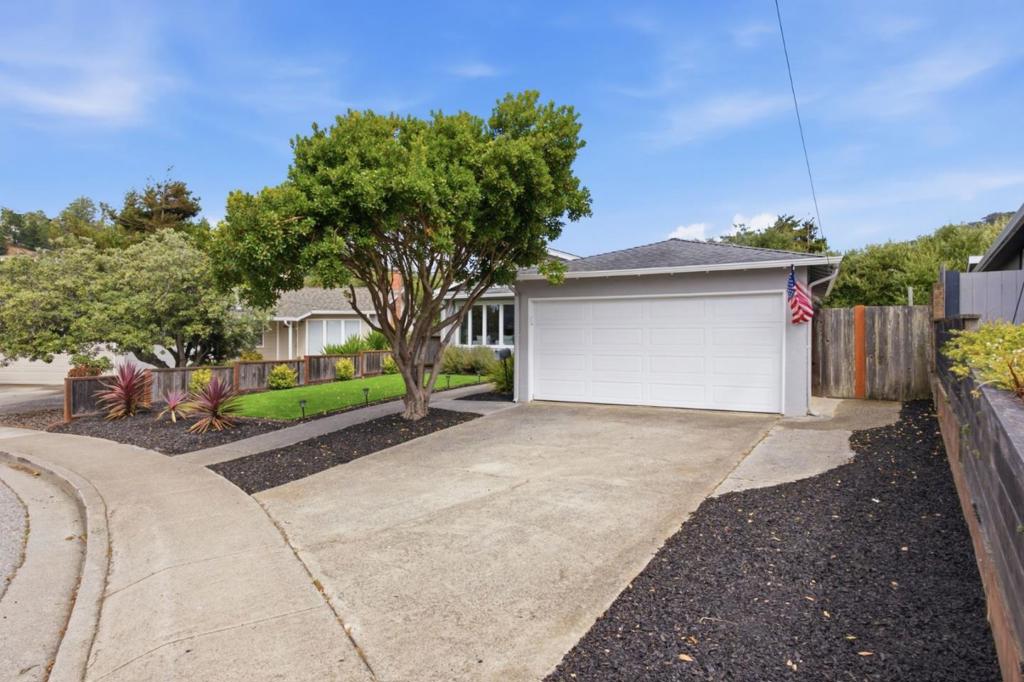 1239 Galvez Drive Property Photo 35