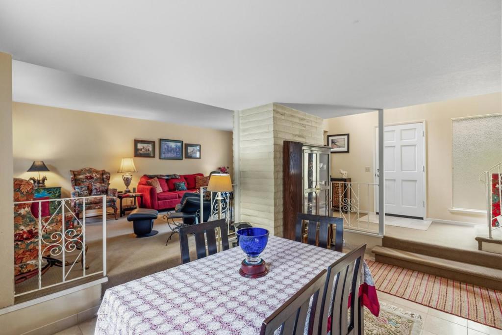 25455 Canada Valley Drive Property Photo 4