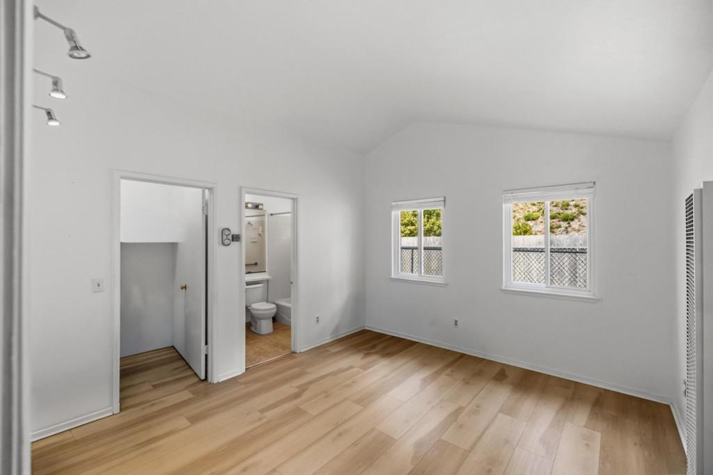 25455 Canada Valley Drive Property Photo 14