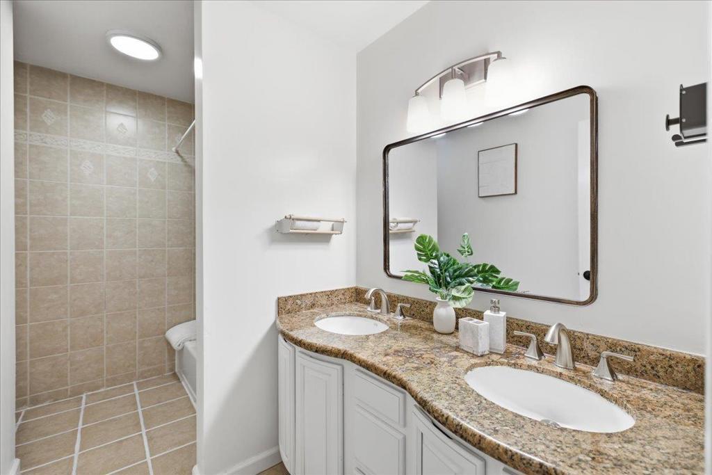 125 Connemara Way 115 Property Photo 26