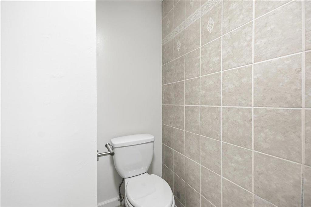 125 Connemara Way 115 Property Photo 29