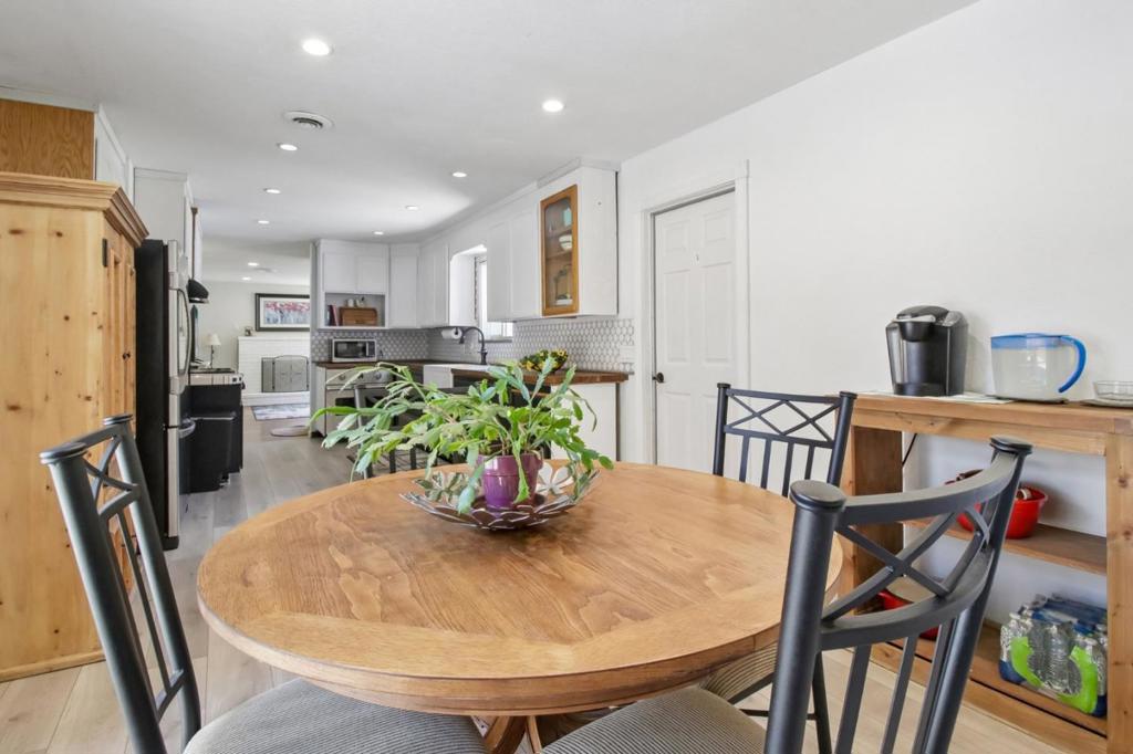 8980 Oak Road Property Photo 14
