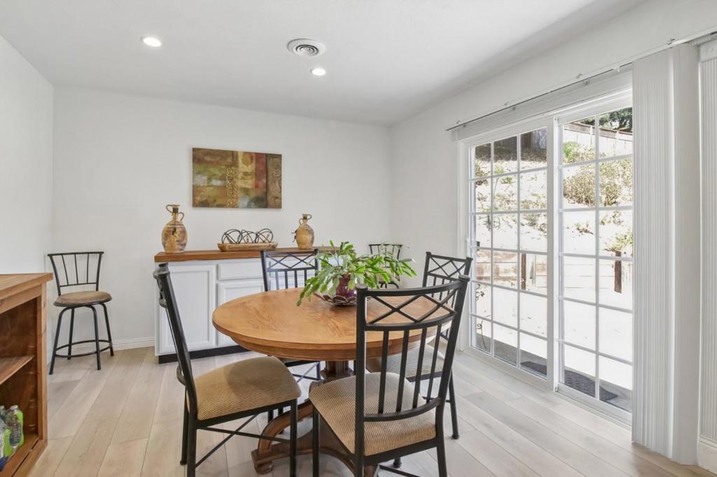 8980 Oak Road Property Photo 16