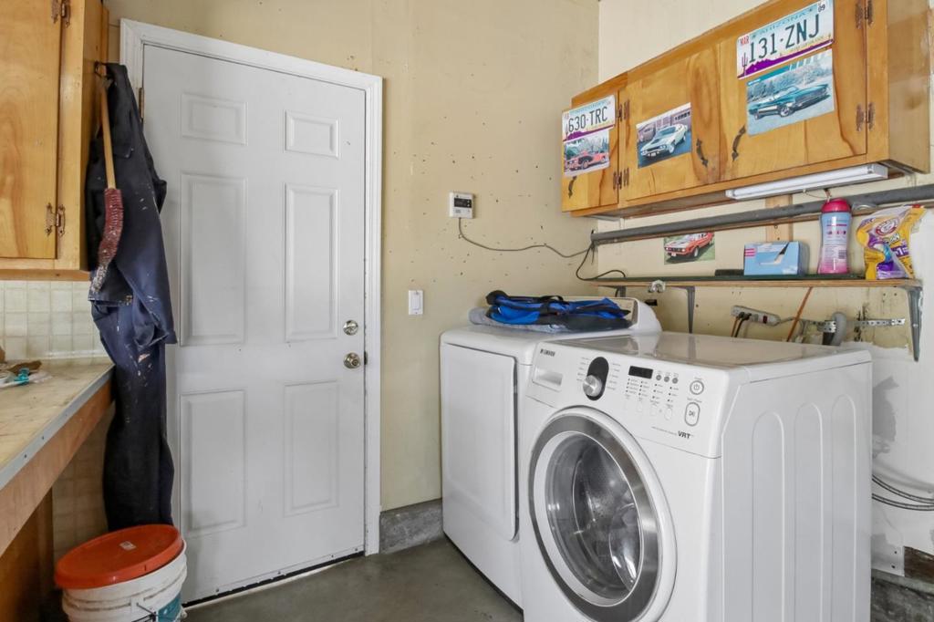 8980 Oak Road Property Photo 33