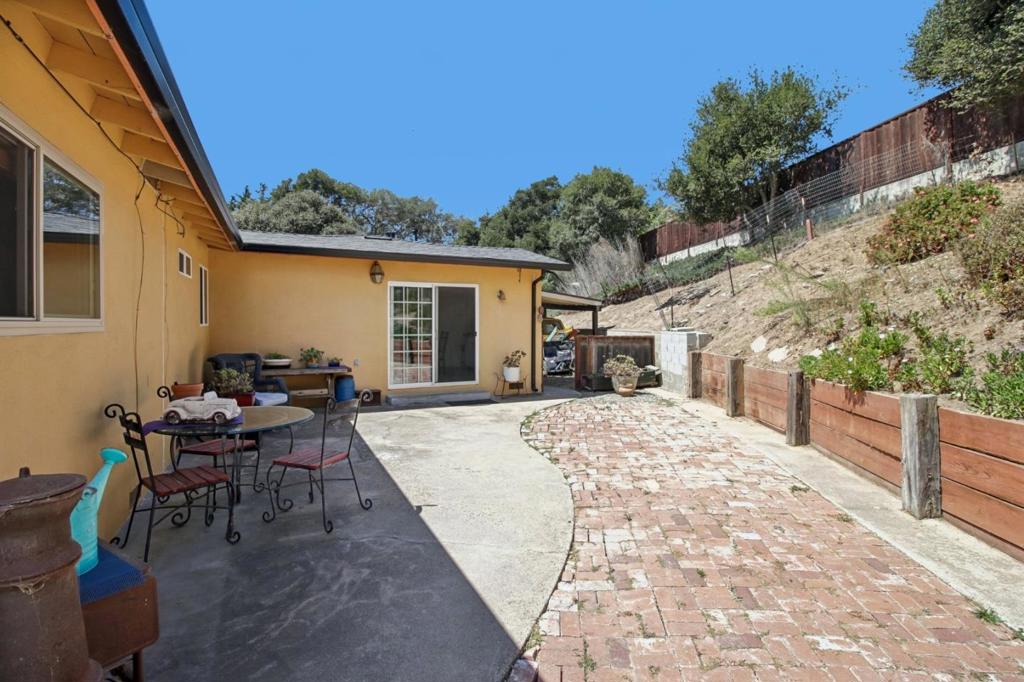 8980 Oak Road Property Photo 36