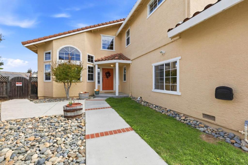 1641 El Camino De Vida Property Photo 4