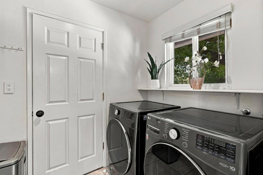 2874 El Camino Real Property Photo 74