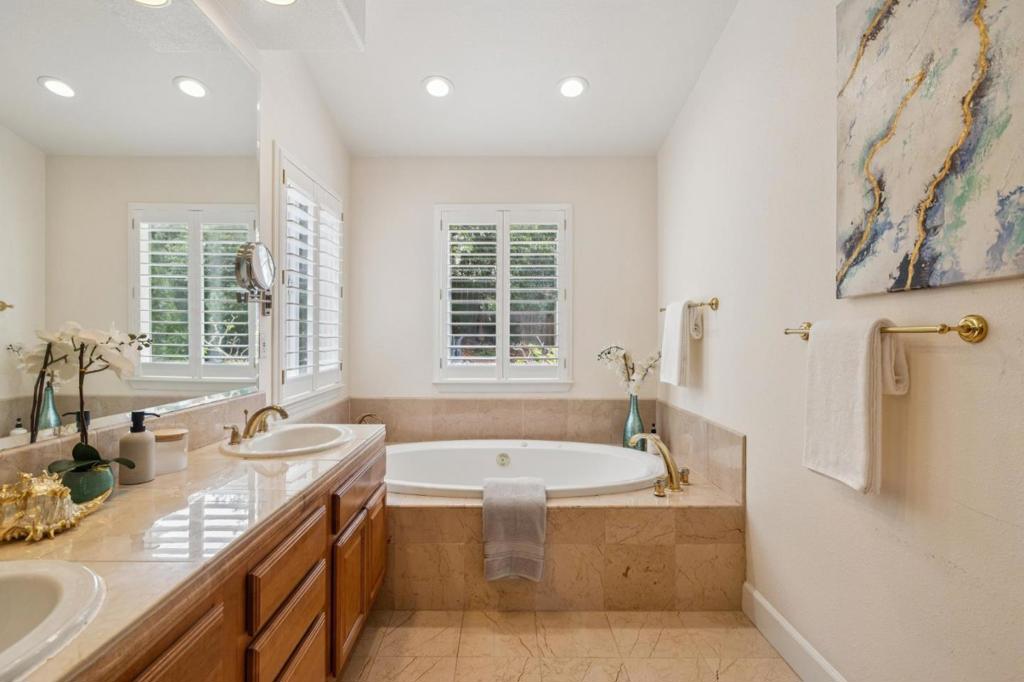 590 Miramar Drive Property Photo 30