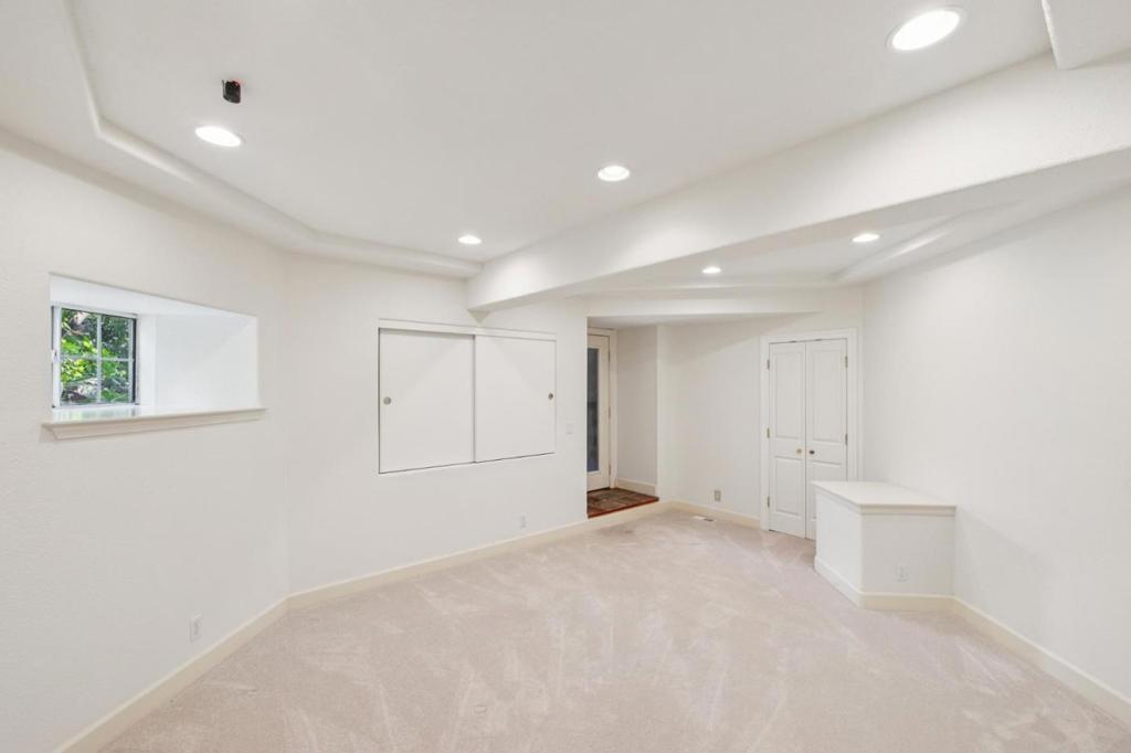590 Miramar Drive Property Photo 42