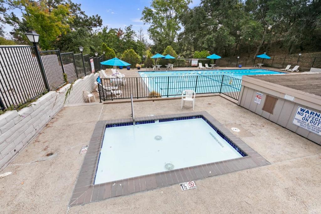 22990 Cricket Hill Road Property Photo 32