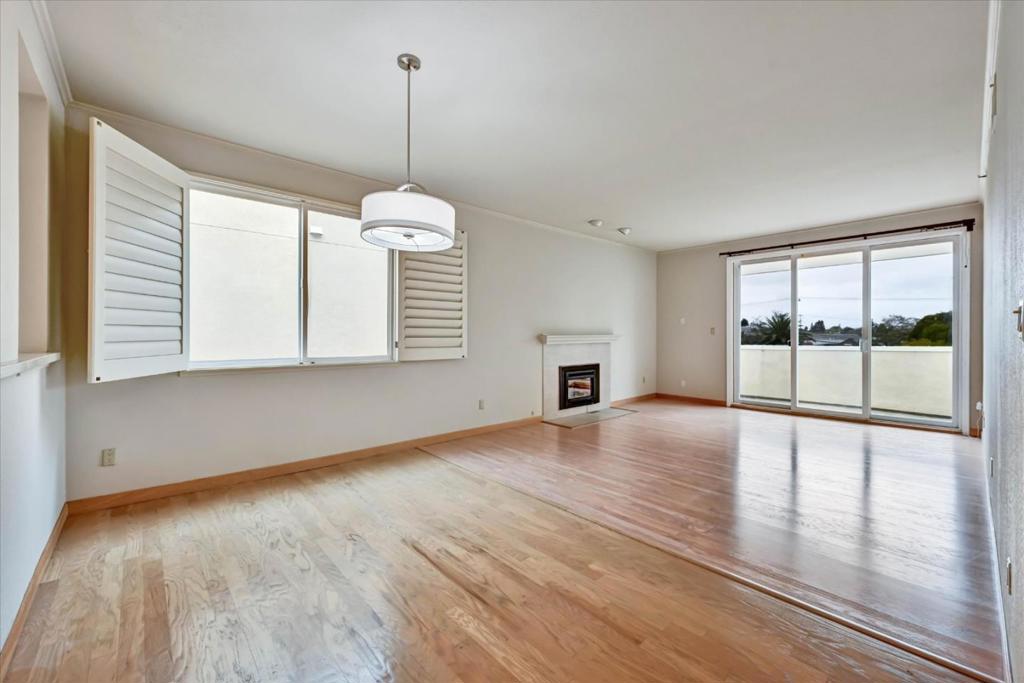 30 Lorton Avenue 303 Property Photo 7