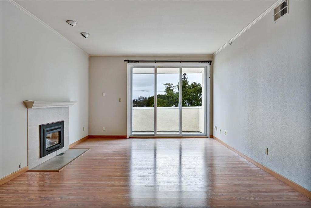 30 Lorton Avenue 303 Property Photo 9