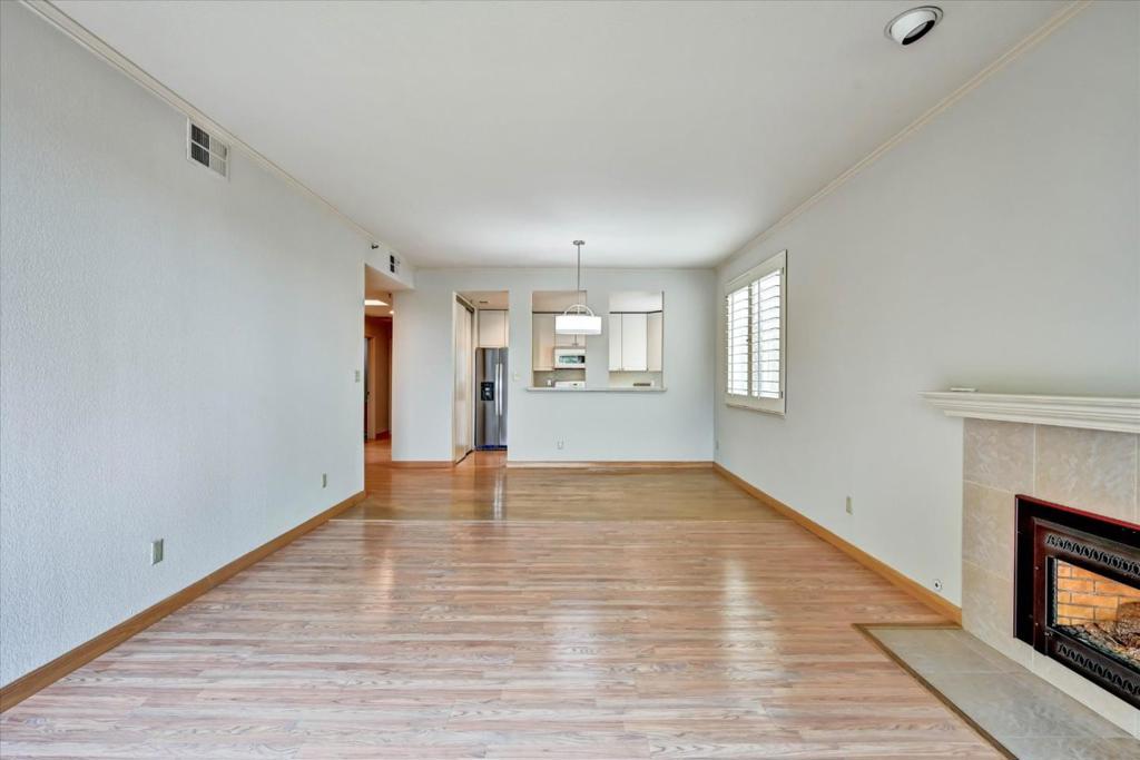 30 Lorton Avenue 303 Property Photo 13