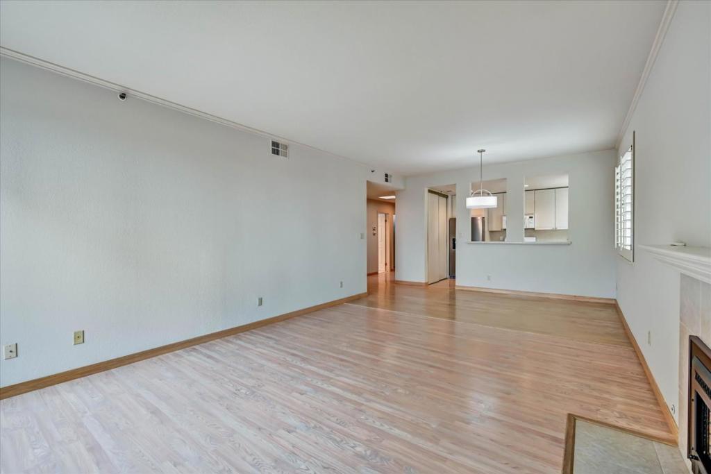 30 Lorton Avenue 303 Property Photo 14