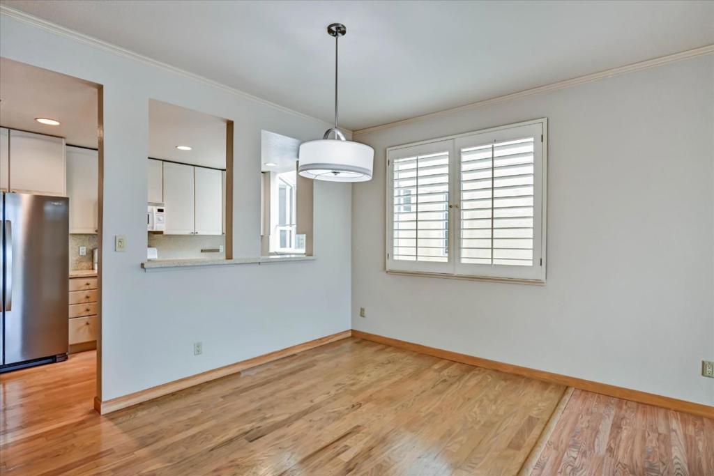 30 Lorton Avenue 303 Property Photo 17