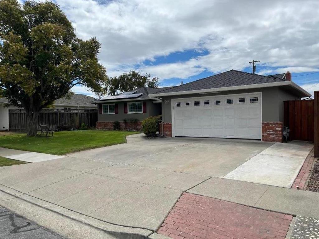38793 Fenton Way Property Photo 3