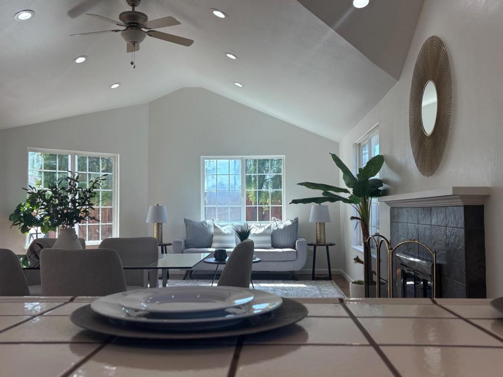 38793 Fenton Way Property Photo 11