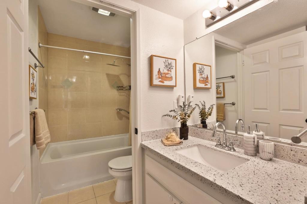 247 N Capitol Avenue 161 Property Photo 10