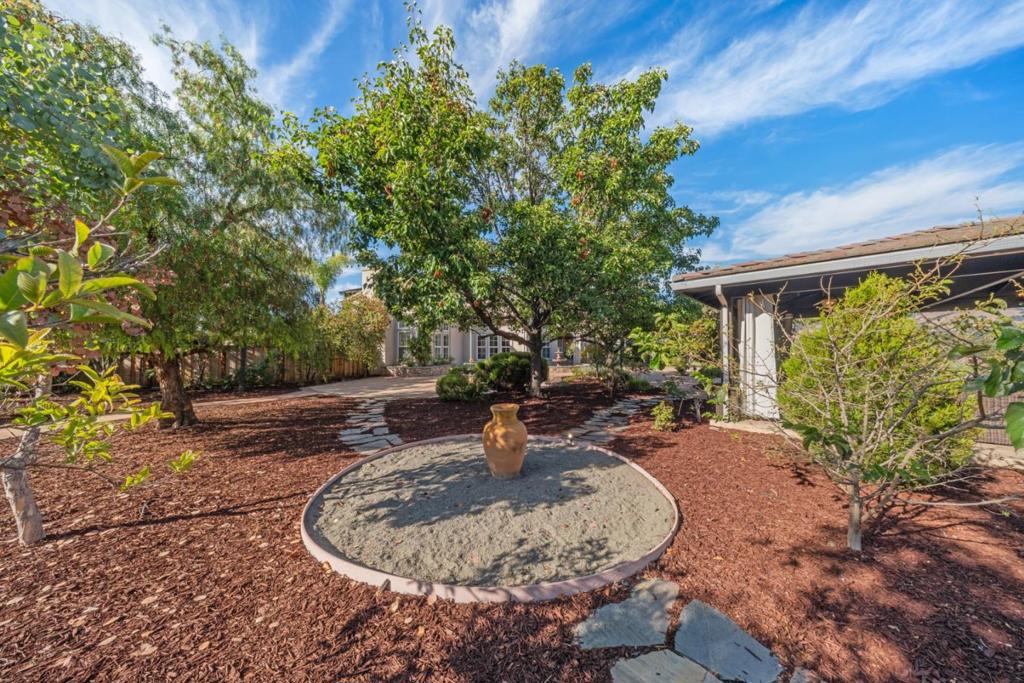 2365 Glen Creek Court Property Photo 70