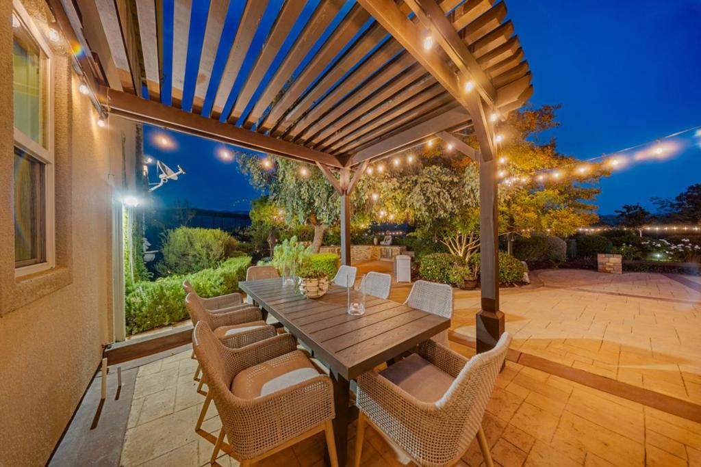 2365 Glen Creek Court Property Photo 83