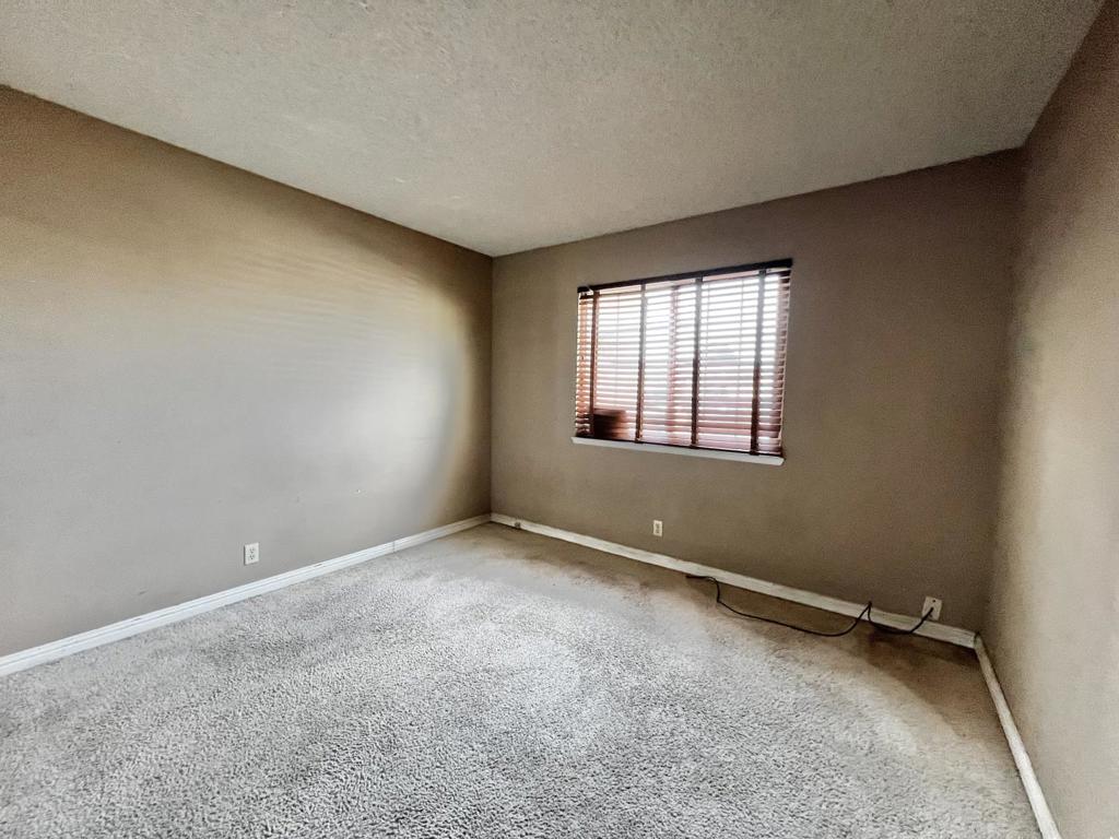 672 Alvarado Court Property Photo 9