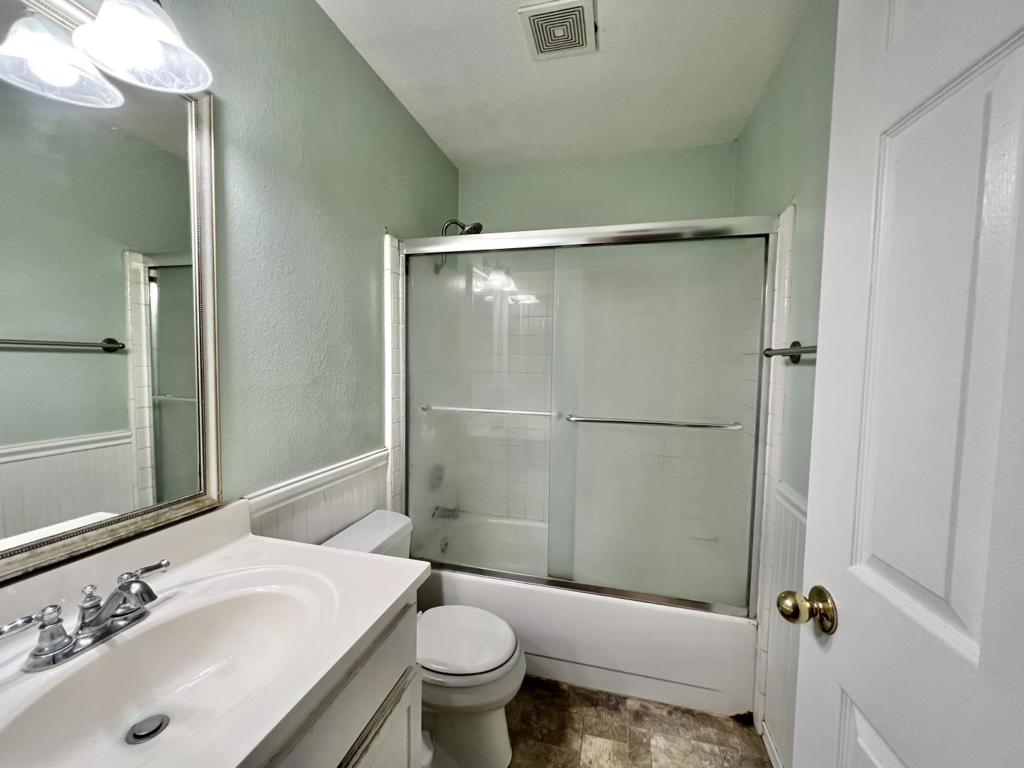 672 Alvarado Court Property Photo 10