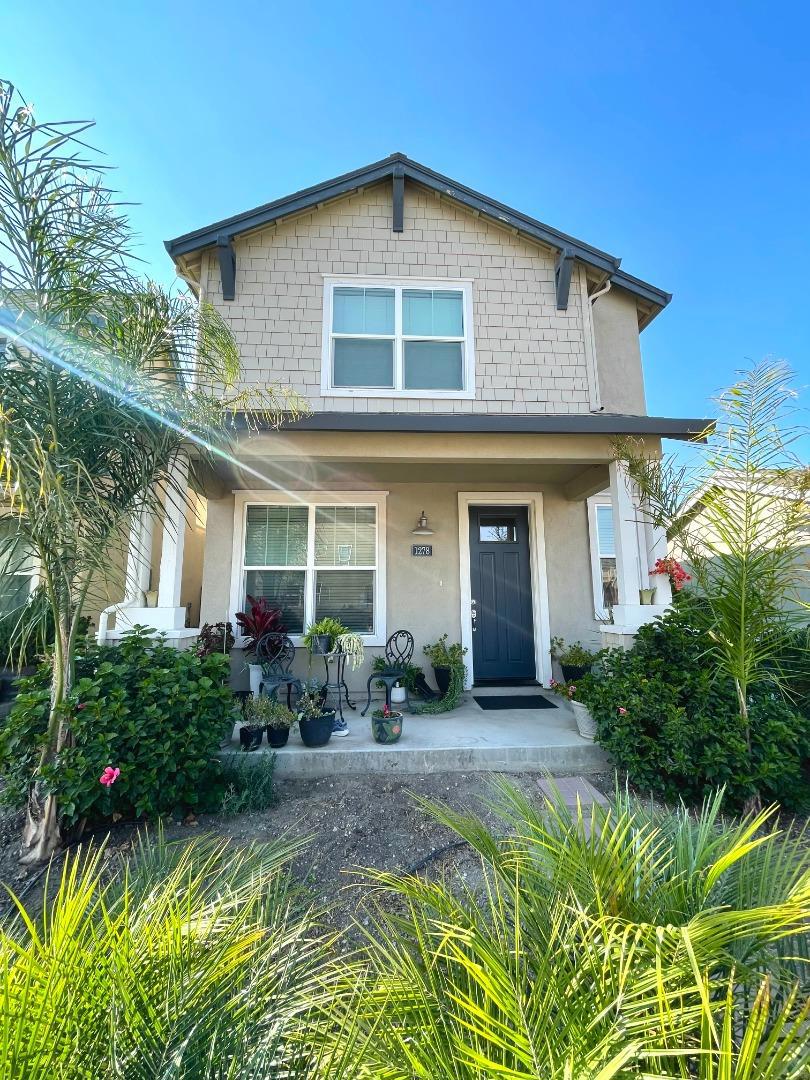 1278 Sycamore Street Property Photo 2