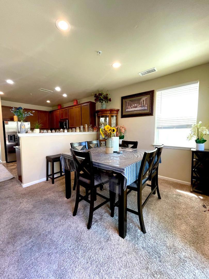 1278 Sycamore Street Property Photo 10
