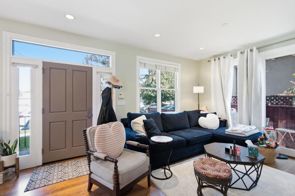 17101712 Gum Street Property Photo 46