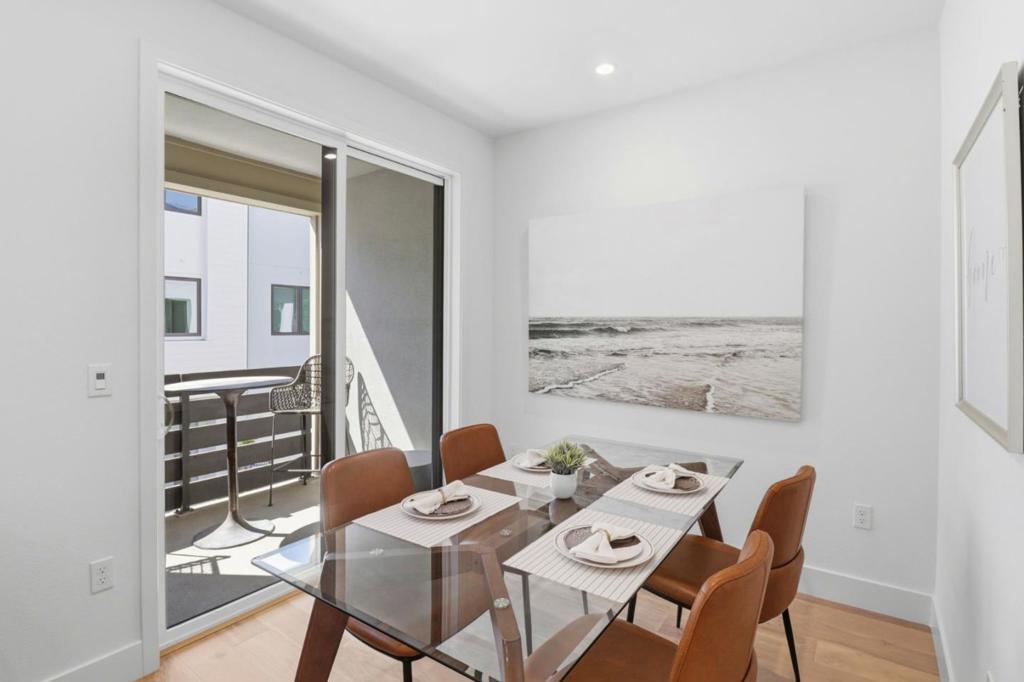 1107 Juana Court Property Photo 11