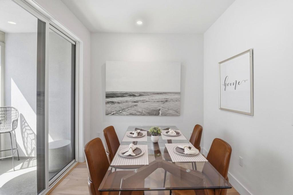 1107 Juana Court Property Photo 12