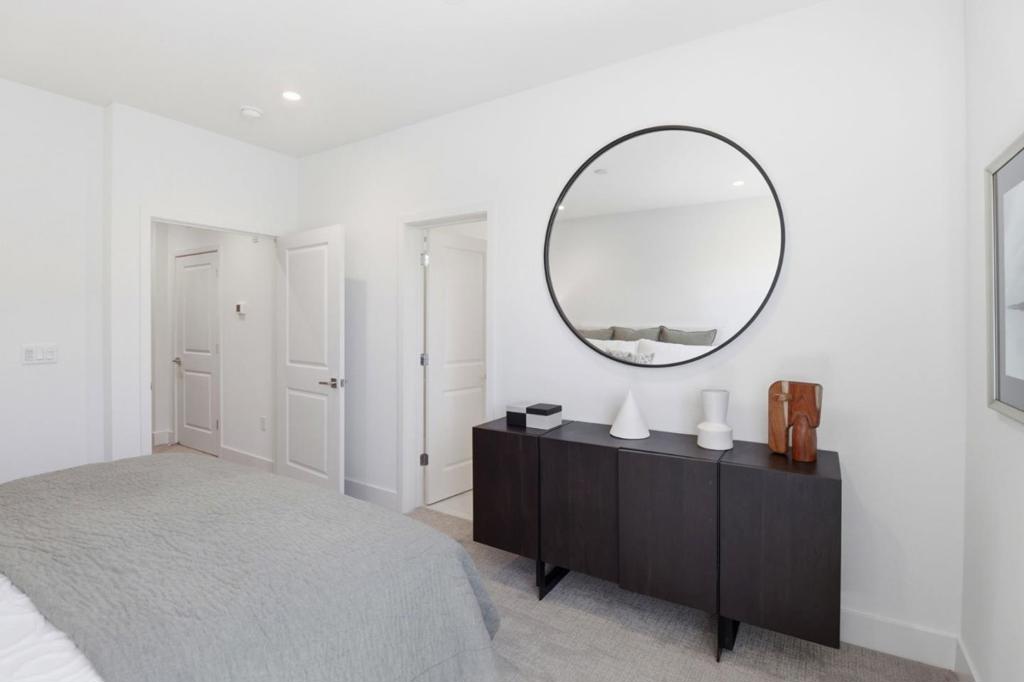 1107 Juana Court Property Photo 16