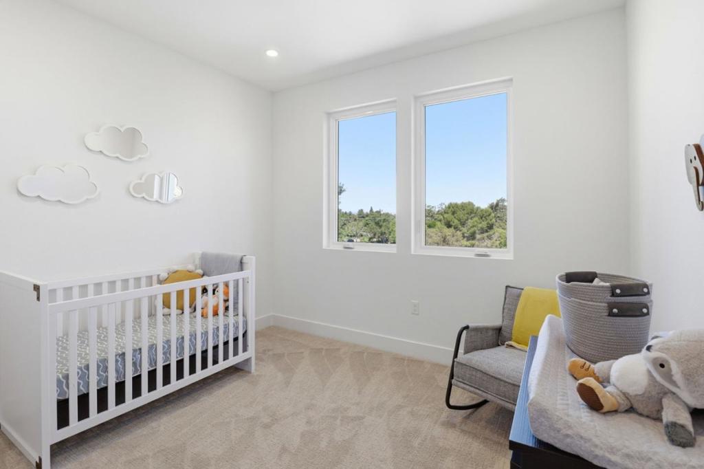 1107 Juana Court Property Photo 18