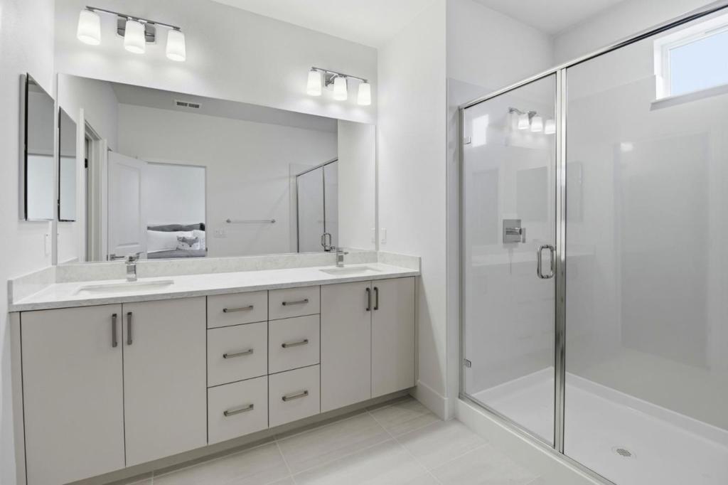1107 Juana Court Property Photo 23