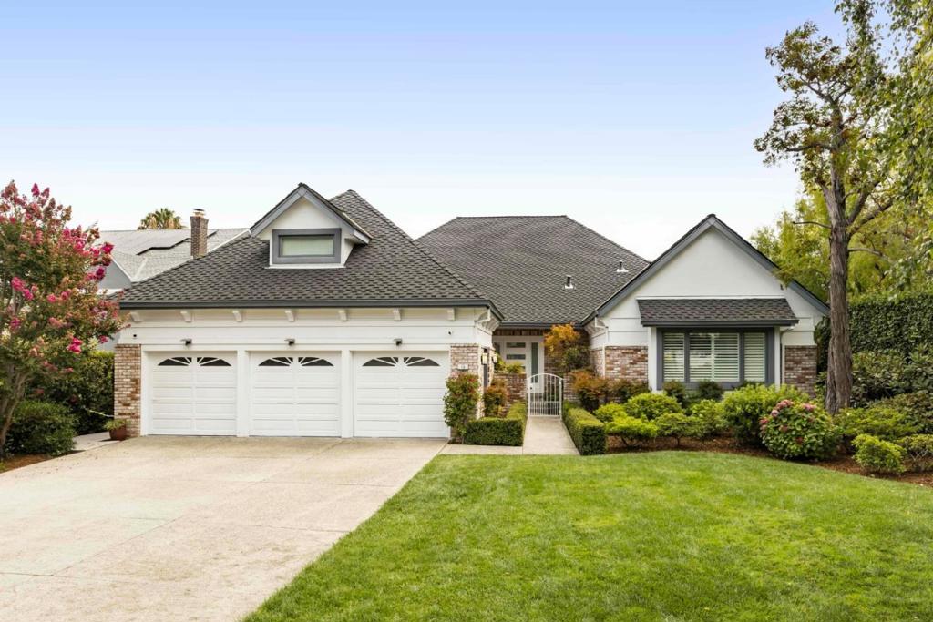 15 Woodleaf Avenue Property Photo