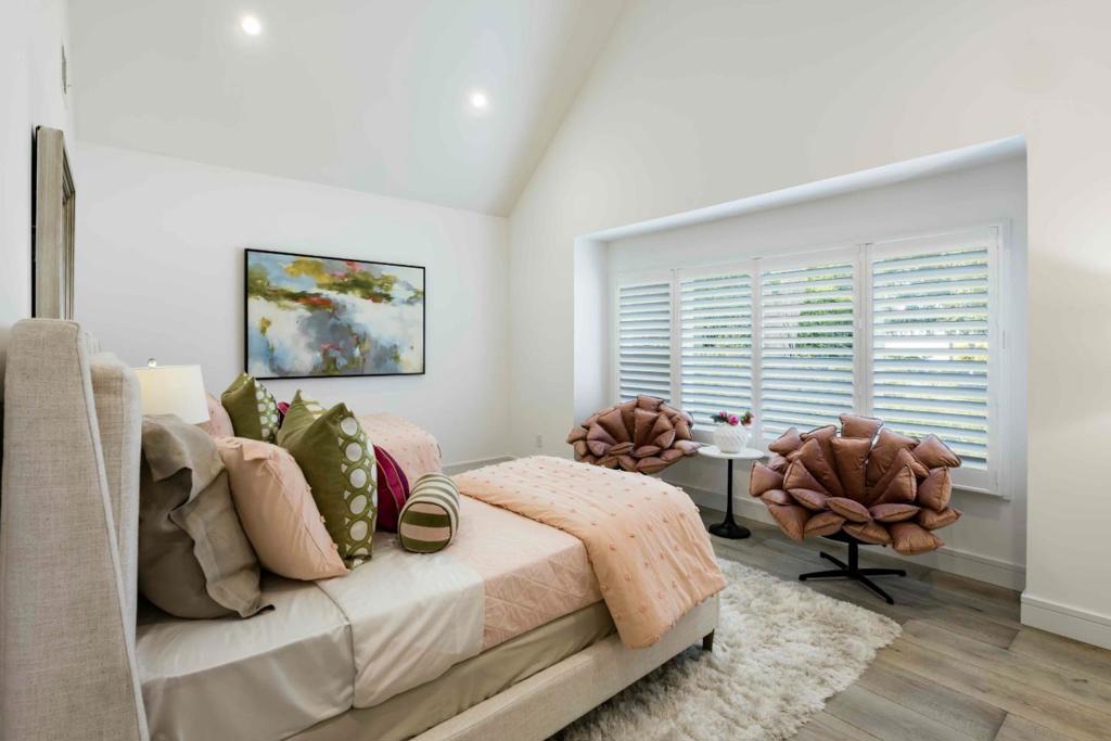 15 Woodleaf Avenue Property Photo 20