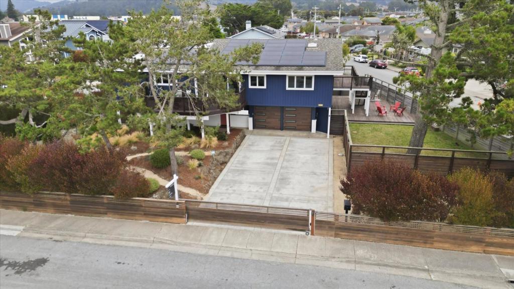 705 Alsace Loraine Avenue Property Photo 2