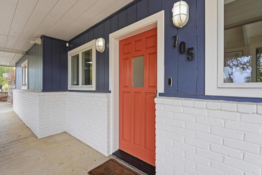 705 Alsace Loraine Avenue Property Photo 27