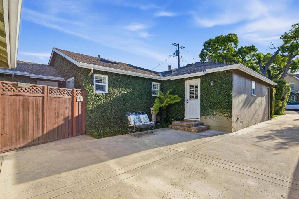 2286 Lansford Avenue Property Photo 47