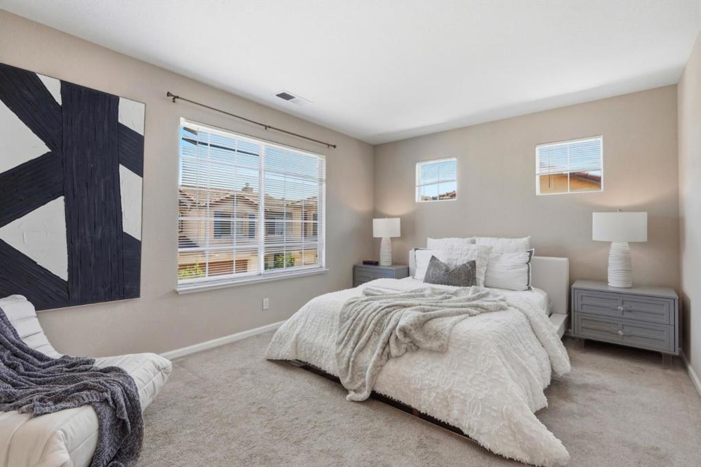 2227 Gadwall Court Property Photo 12