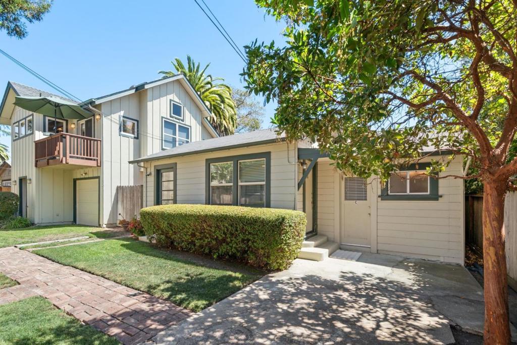 516 Capitola Avenue Property Photo 25