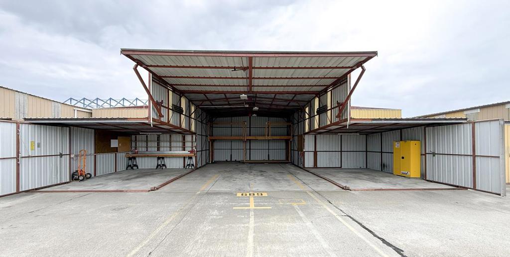 Port-a-port Hangar Oakland Airport N Field Property Photo 3
