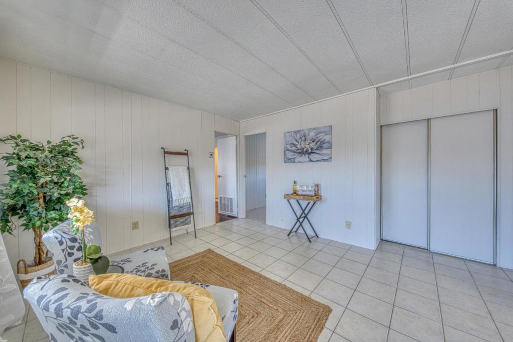 150 Kern Street 37 Property Photo 19